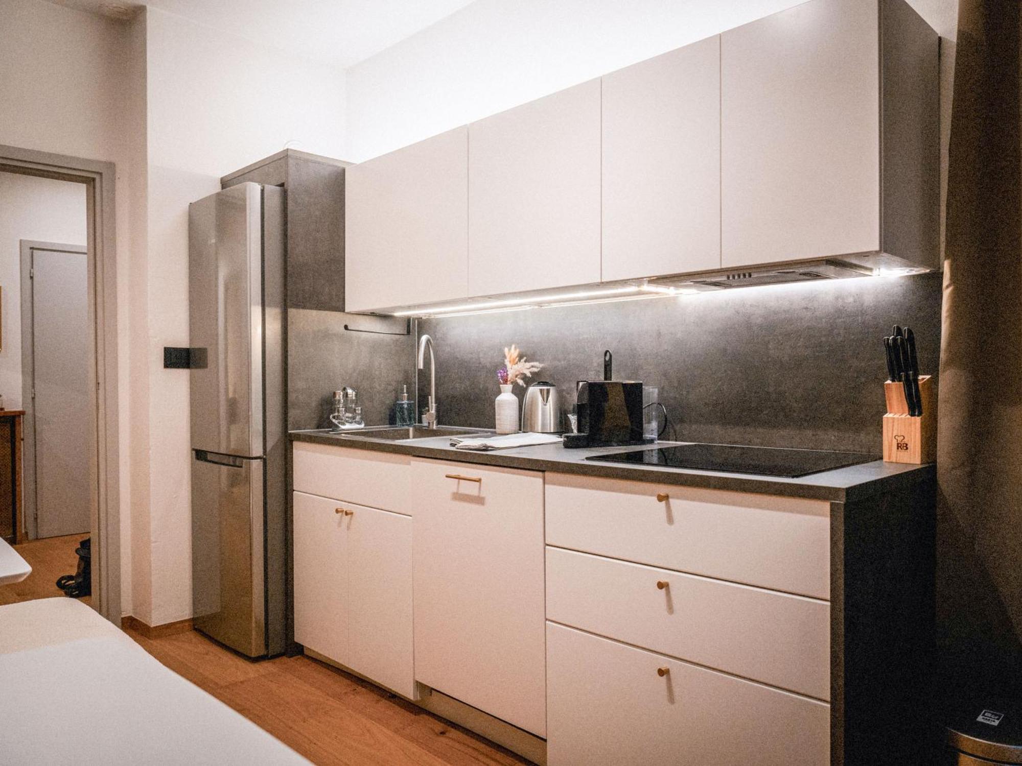 Bergblick Apartment In Zentrumsnaehe Mit Garage เมราโน ภายนอก รูปภาพ